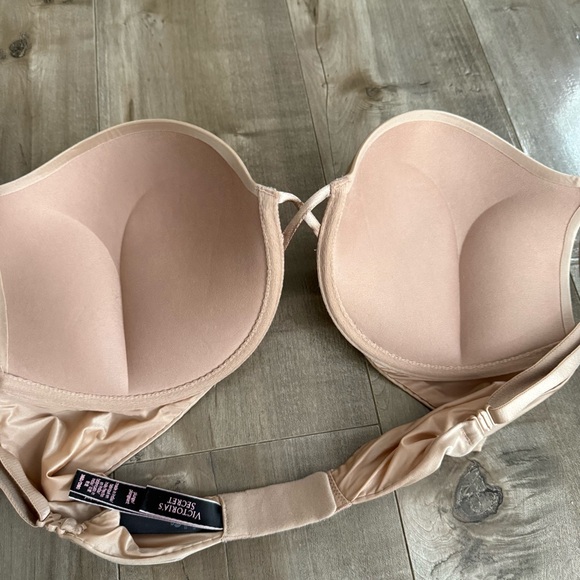 Victoria's Secret Bombshell Plunge Bra Nude 36D Padded Push Up Twist Adjustable - Picture 7 of 7